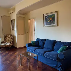 Lady House Parcheggio Gratuito E Custodito Reggio Calabria